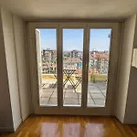 Amazing Apartment With View Near Metro