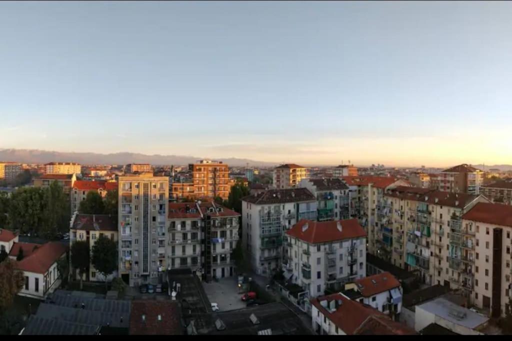 Amazing With View Near Metro *